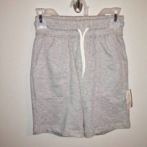 Wonder nation boys gray shorts size Small (6/7) 82% cotton 18% polyester k-274